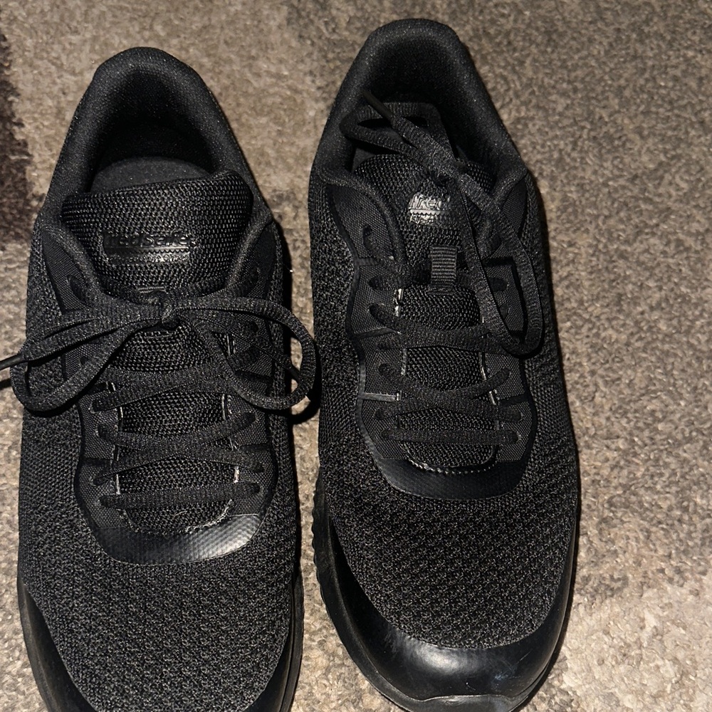 Men's Black Mesh Sneakers